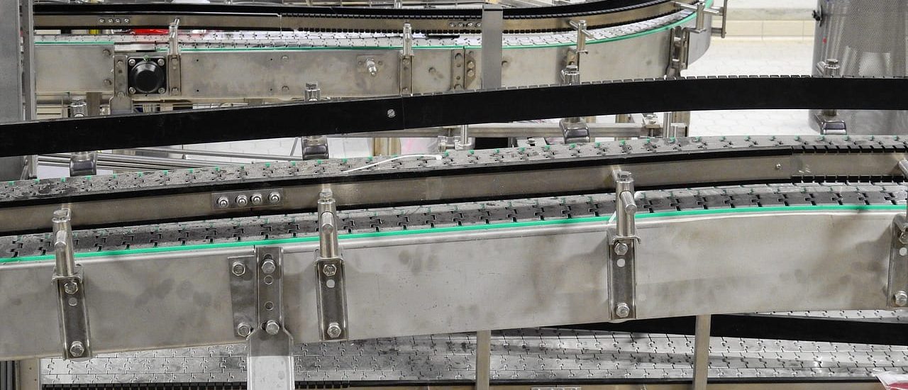 gravity roller conveyor