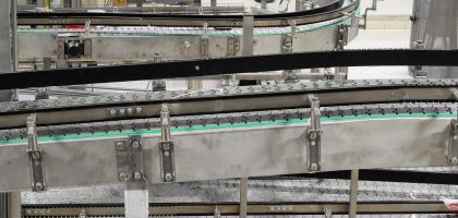 gravity roller conveyor