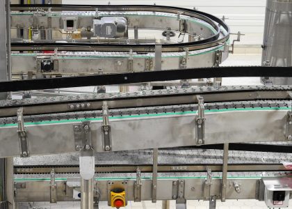gravity roller conveyor